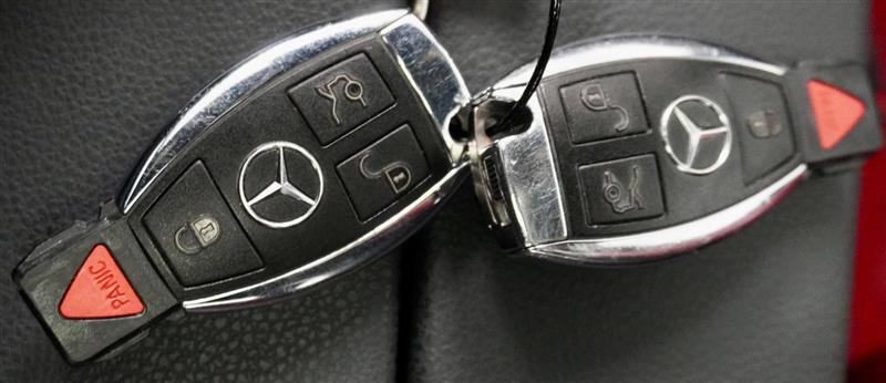 Used 2015 Mercedes-Benz C 350 4MATIC Coupe image 33