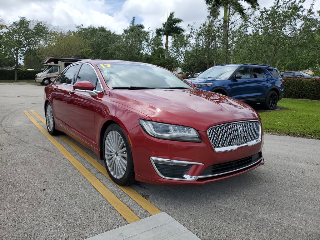 Used 2017 Lincoln MKZ Reserve image 3