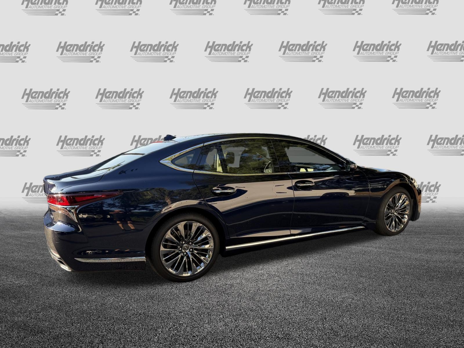 Used 2019 Lexus LS 500 w/ Interior Upgrade Package RWD image 10