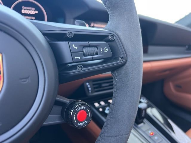 Used 2026 Porsche 911 Carrera GTS image 23