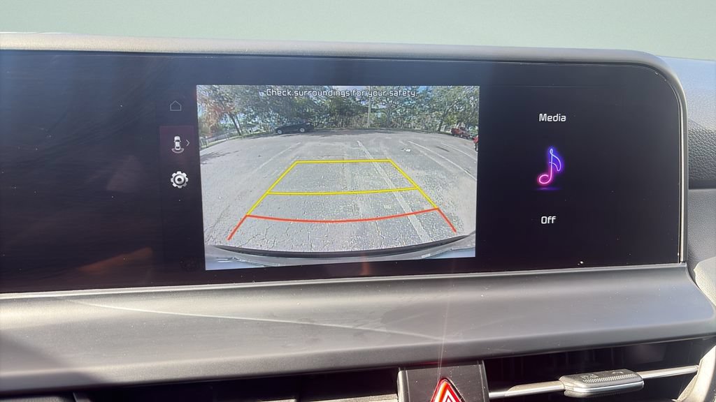 Used 2024 Kia Seltos EX FWD image 18