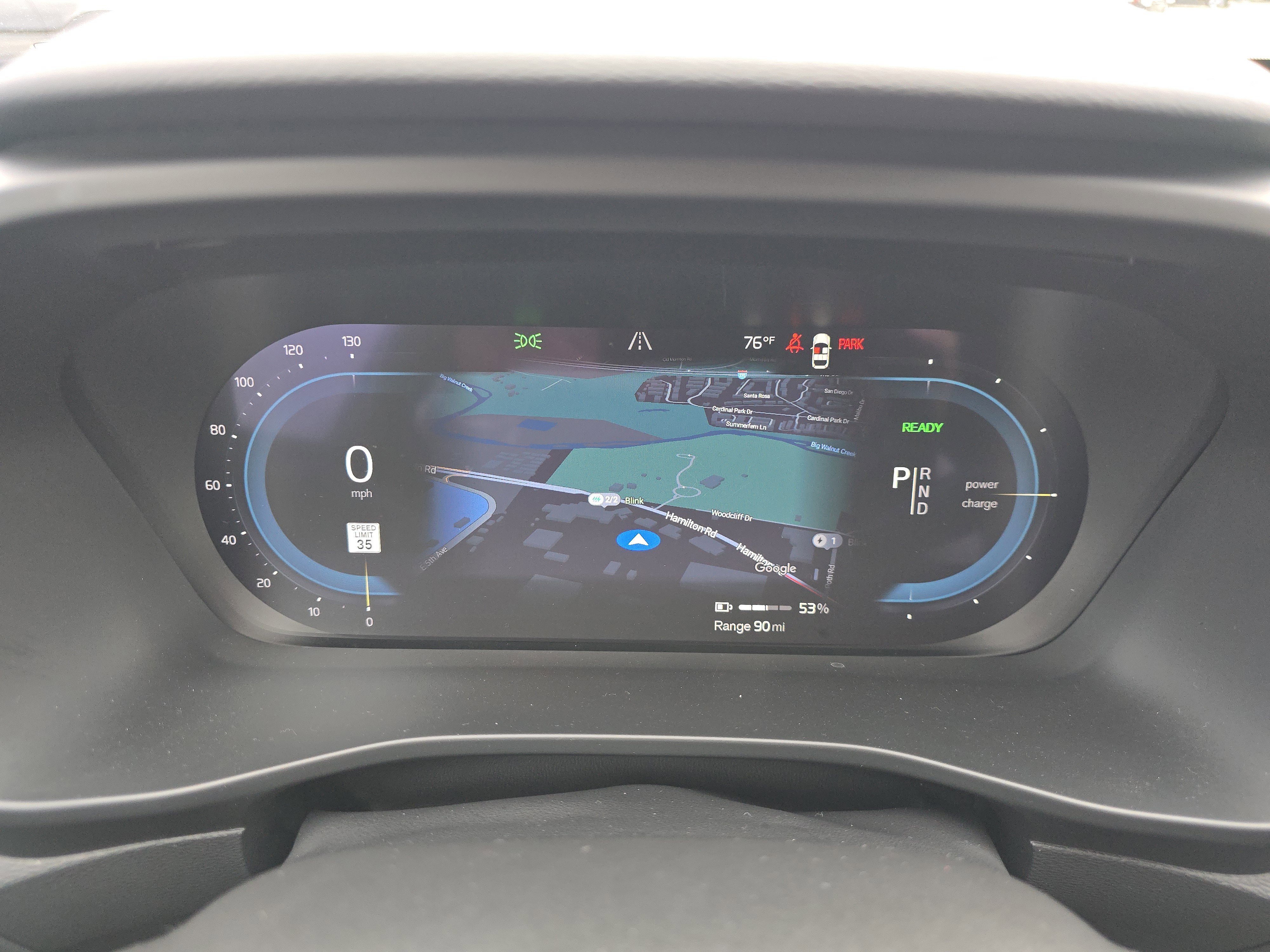 Used 2023 Volvo C40 P8 Recharge Ultimate image 23