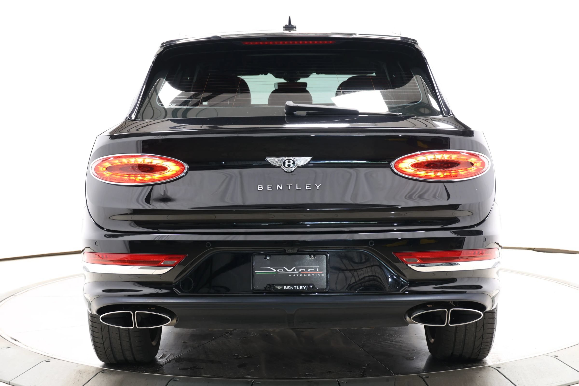 Used 2022 Bentley Bentayga AWD/4WD image 72