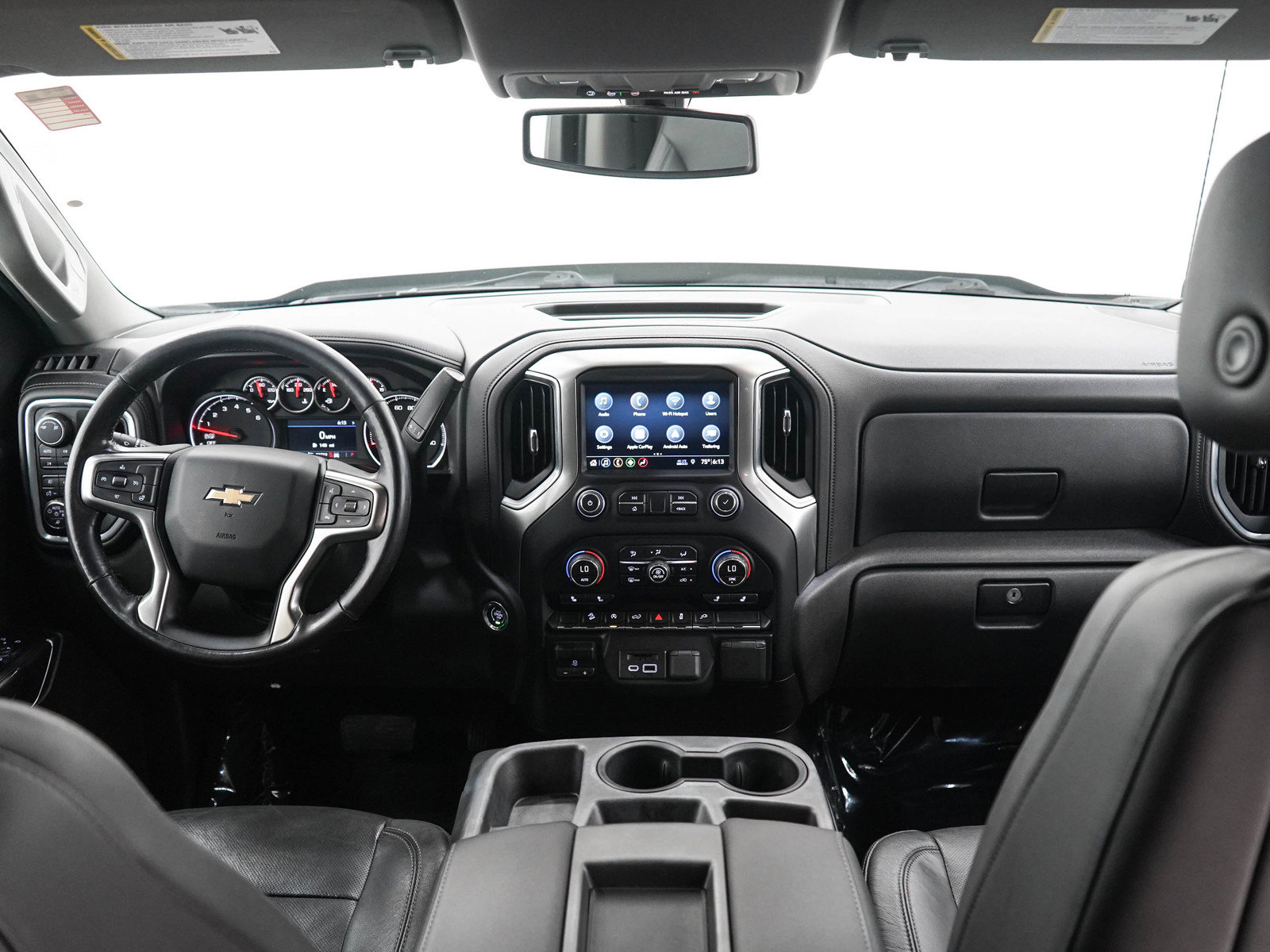 Used 2019 Chevrolet Silverado 1500 LTZ AWD/4WD image 13