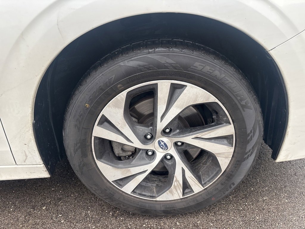 Used 2022 Subaru Legacy Premium image 5