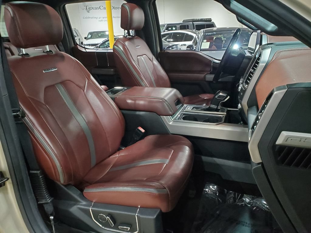 Used 2018 Ford F150 Platinum w/ Equipment Group 701A Luxury AWD/4WD image 13