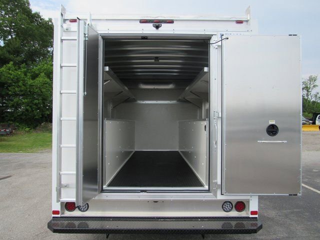 New 2025 GMC Savana 3500 w/ Power Convenience Package image 19