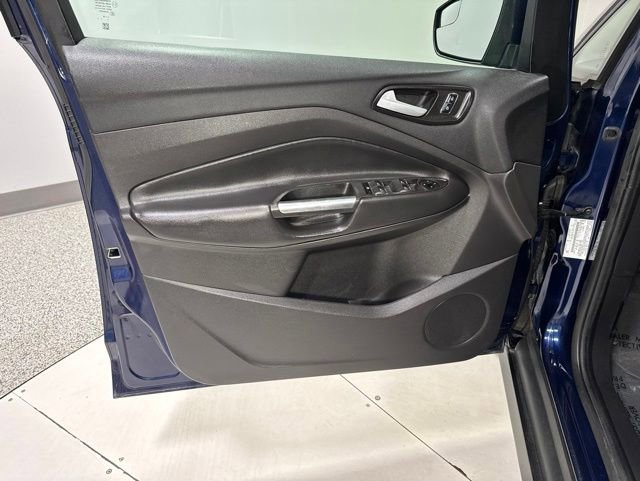 Used 2016 Ford C-MAX SE FWD image 6