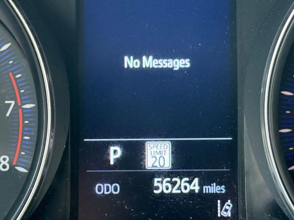 Certified 2022 Toyota C-HR XLE image 31