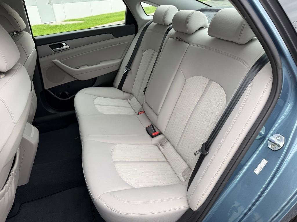 Used 2016 Hyundai Sonata SE FWD image 26