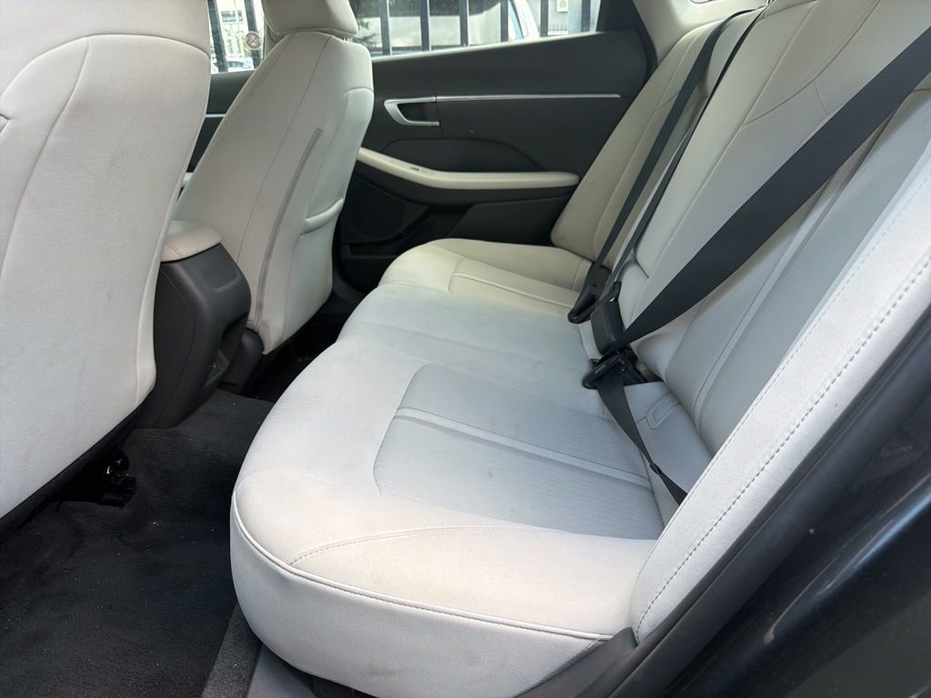 Used 2025 Hyundai Sonata SEL FWD image 5