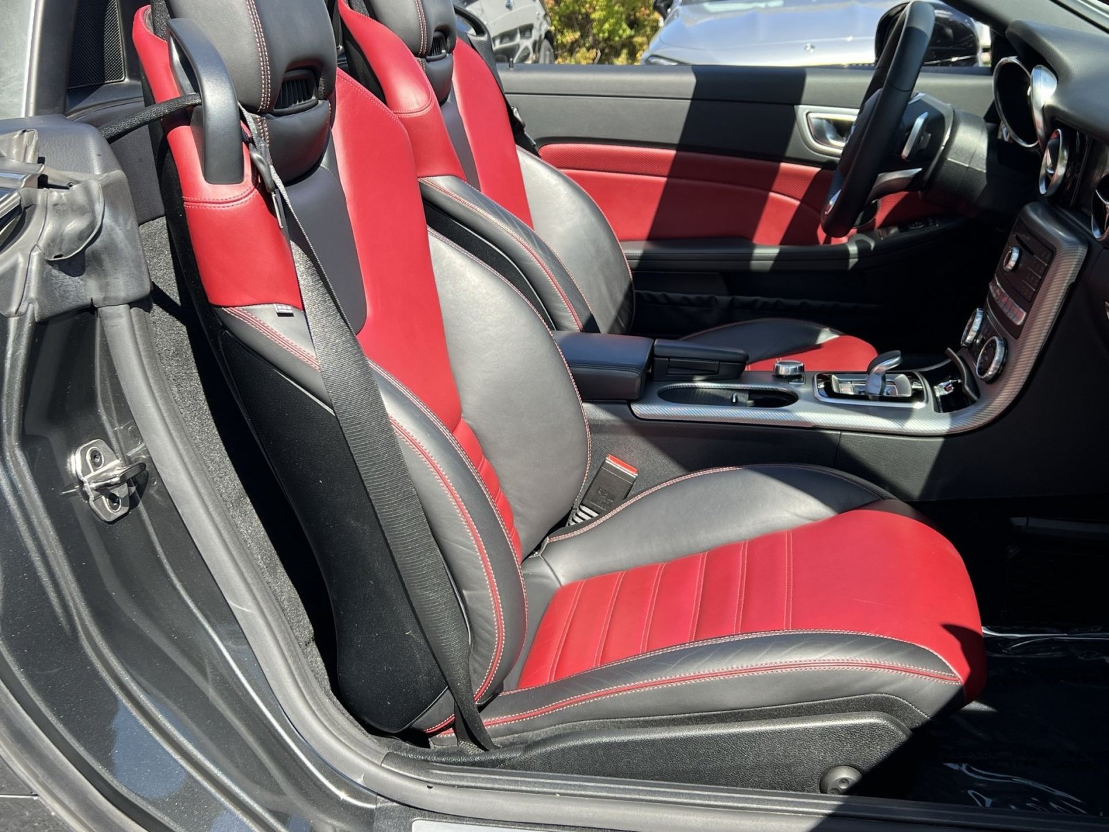 Certified 2020 Mercedes-Benz SLC 43 AMG image 31