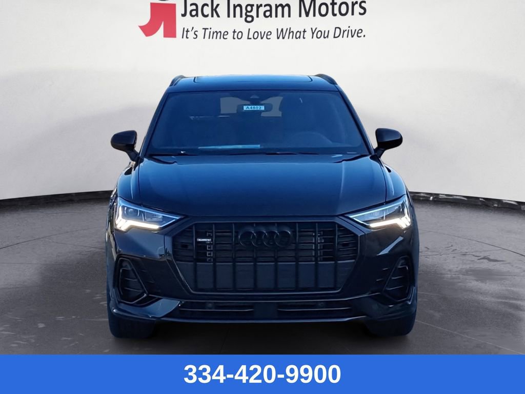 New 2025 Audi Q3 2.0T Premium image 8