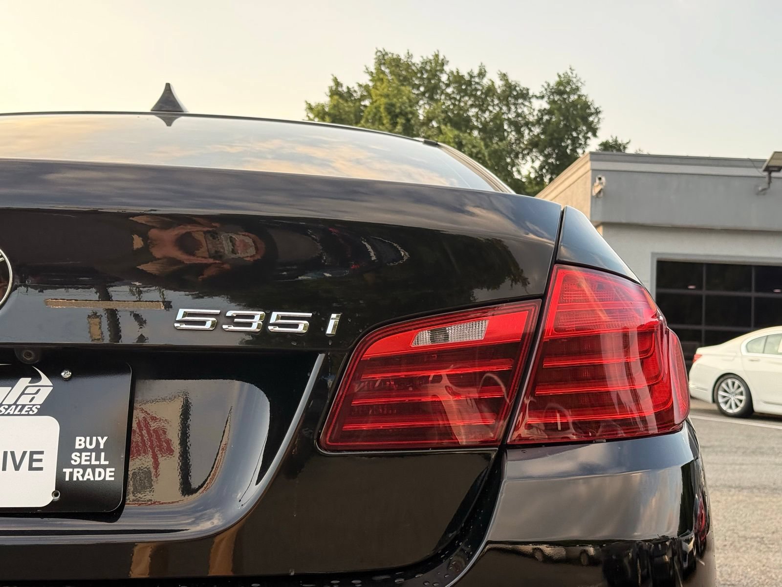 Used 2016 BMW 535i Sedan RWD image 10