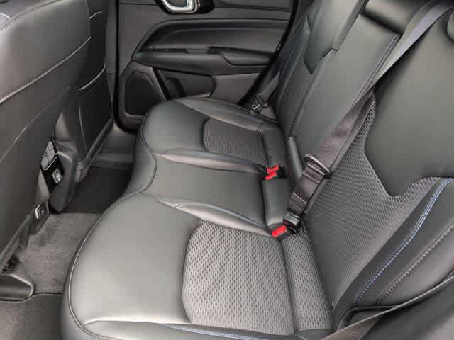New 2026 Jeep Compass Latitude AWD/4WD image 19