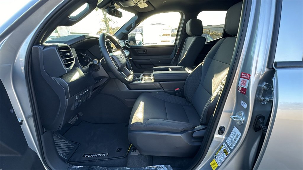 New 2026 Toyota Tundra SR image 18