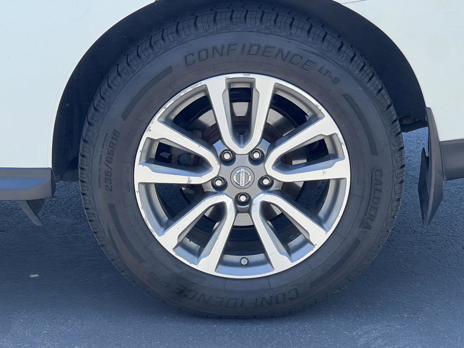 Used 2013 Nissan Pathfinder S AWD/4WD image 14