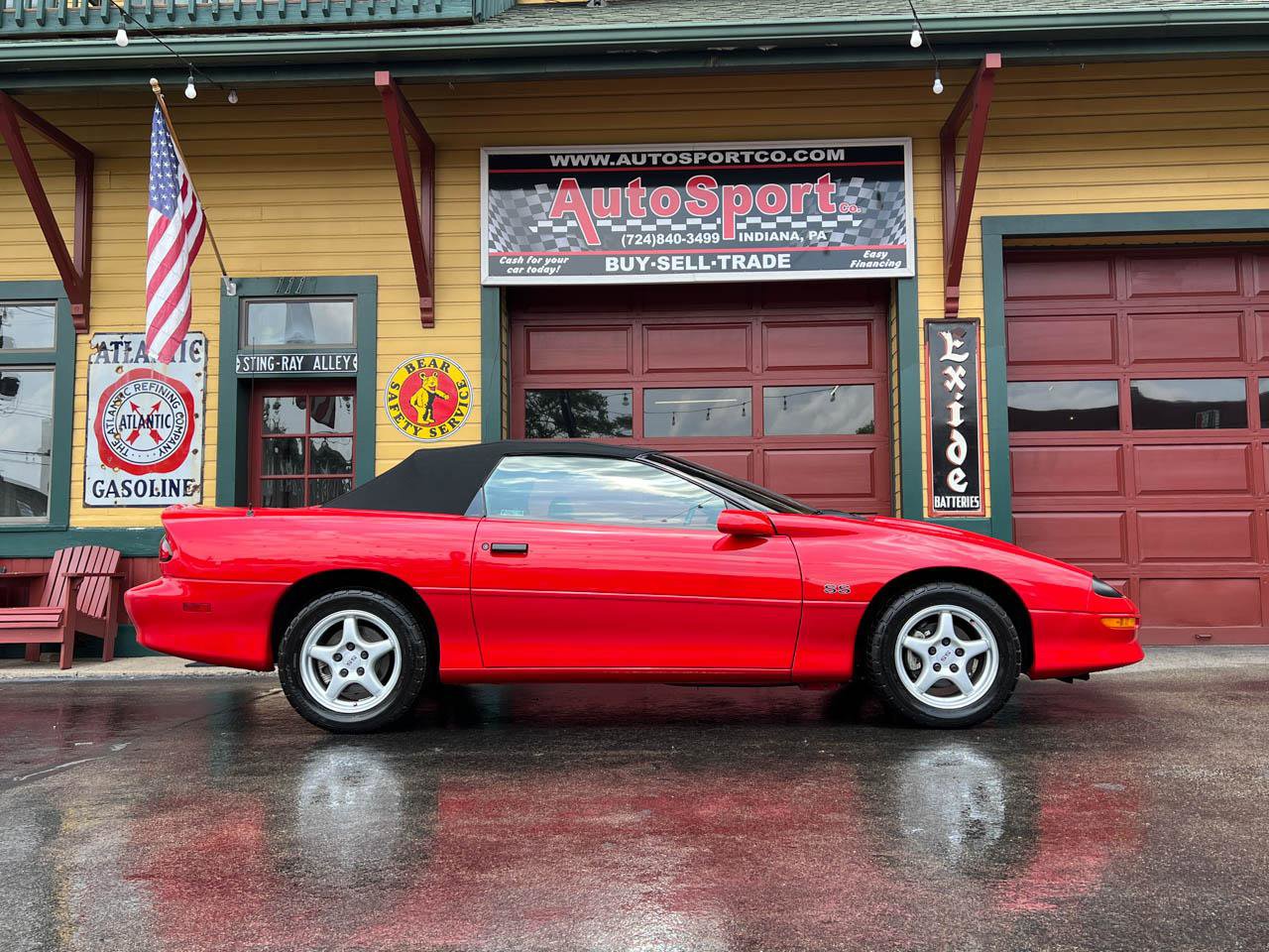 Used 1996 Chevrolet Camaro Z28 image 3