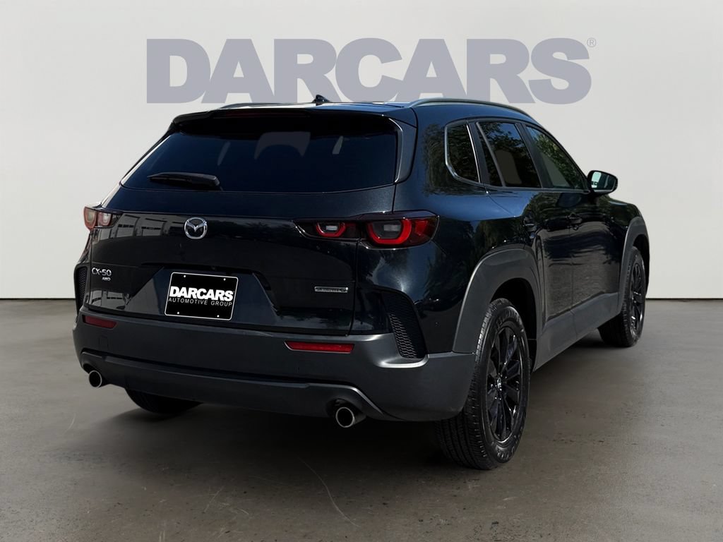 Used 2025 Toyota RAV4 XLE AWD/4WD image 7