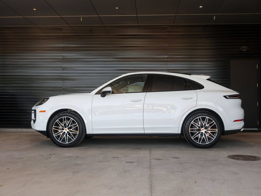 New 2026 Porsche Cayenne Coupe AWD/4WD image 2