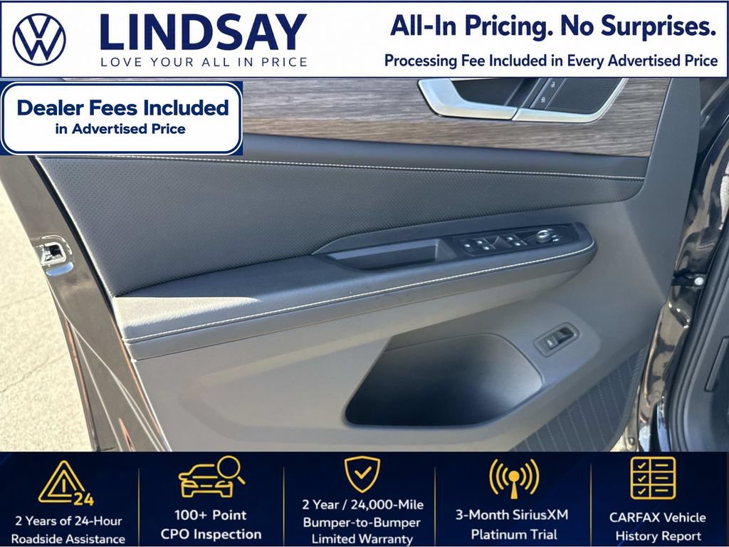 Used 2025 Volkswagen Atlas SEL AWD/4WD image 10