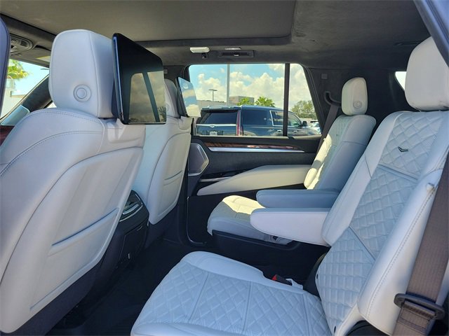 New 2026 Cadillac Escalade Platinum Sport image 19