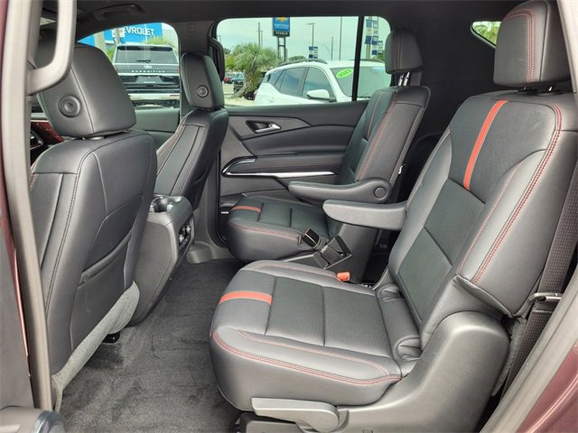 Used 2025 Chevrolet Traverse RS w/ LPO, Floor Liner Package image 16