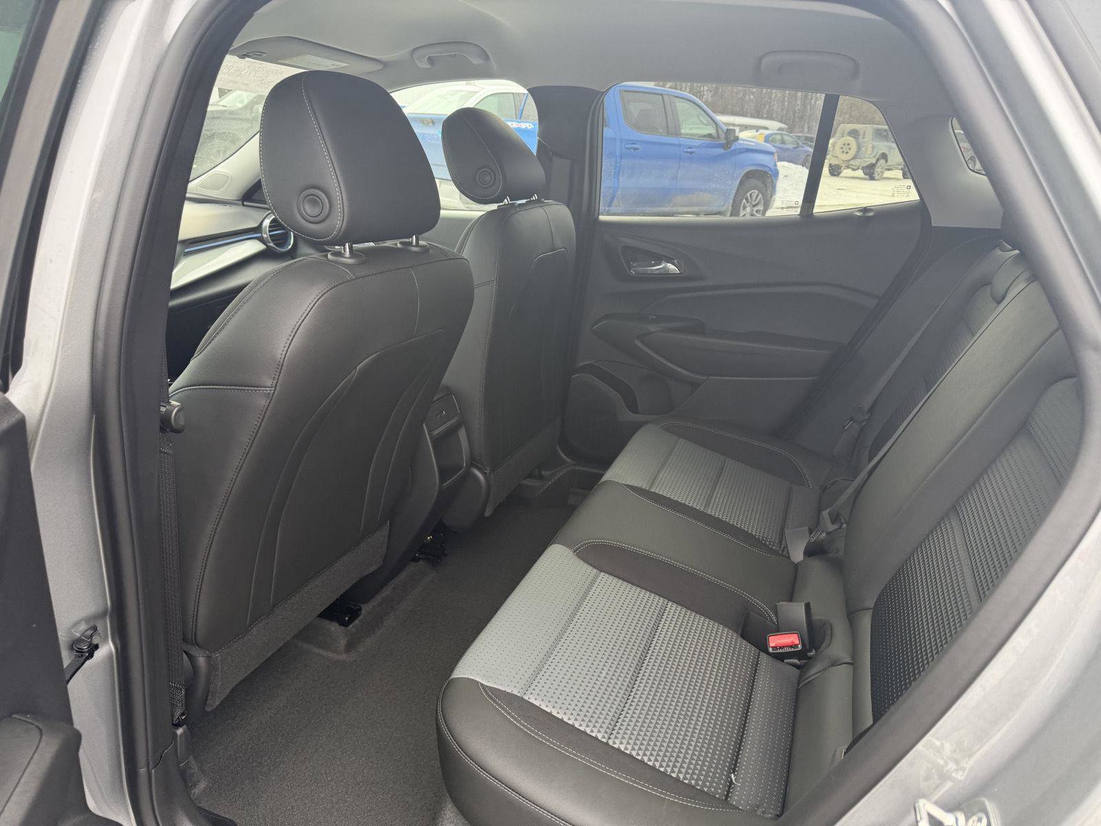 New 2026 Chevrolet Trax LT w/ Driver Confidence Package image 14