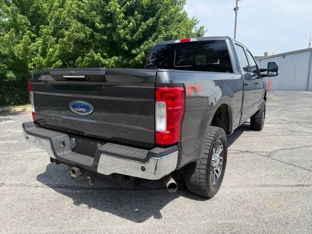 Used 2019 Ford F250 Lariat w/ Lariat Ultimate Package AWD/4WD image 3