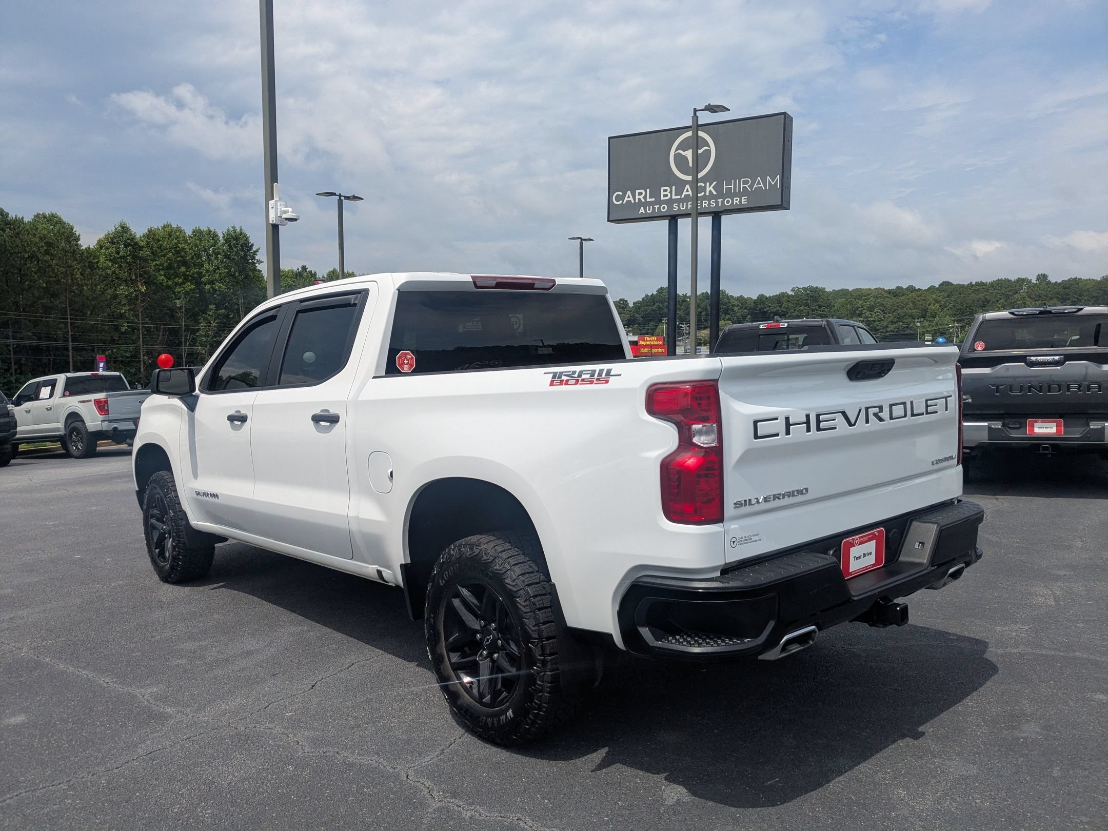 Used 2024 Chevrolet Silverado 1500 Custom Trail Boss AWD/4WD image 7