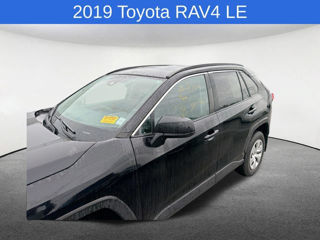 Used 2019 Toyota RAV4 LE w/ All Weather Liner Package AWD/4WD image 10
