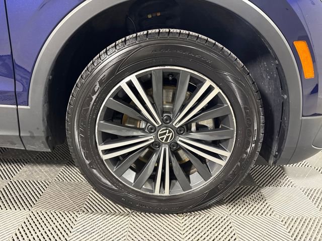 Used 2024 Volkswagen Tiguan Wolfsburg Edition image 11