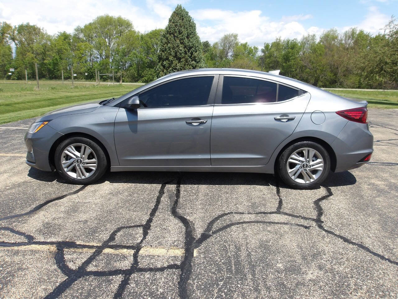 Used 2019 Hyundai Elantra Value Edition w/ Cargo Package FWD image 10