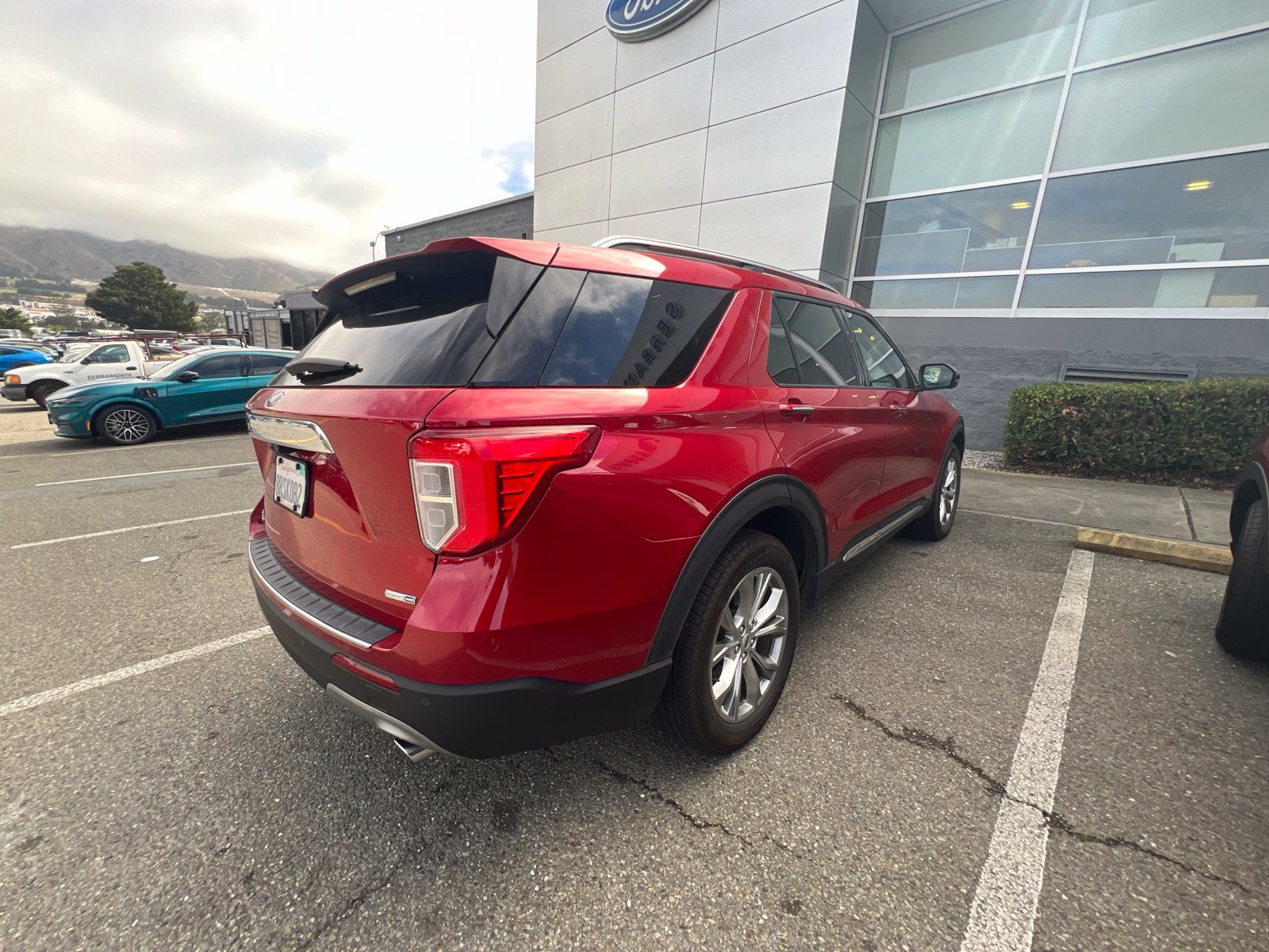 Used 2020 Ford Explorer Limited AWD/4WD image 9