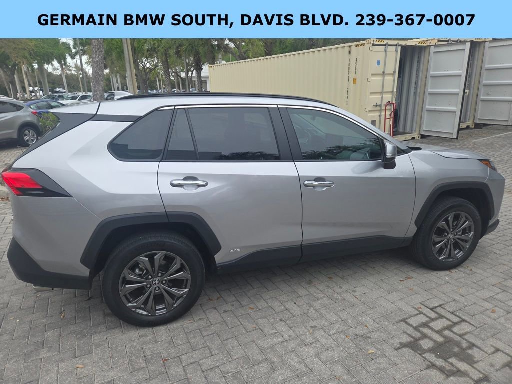 Used 2023 Toyota RAV4 Limited image 21