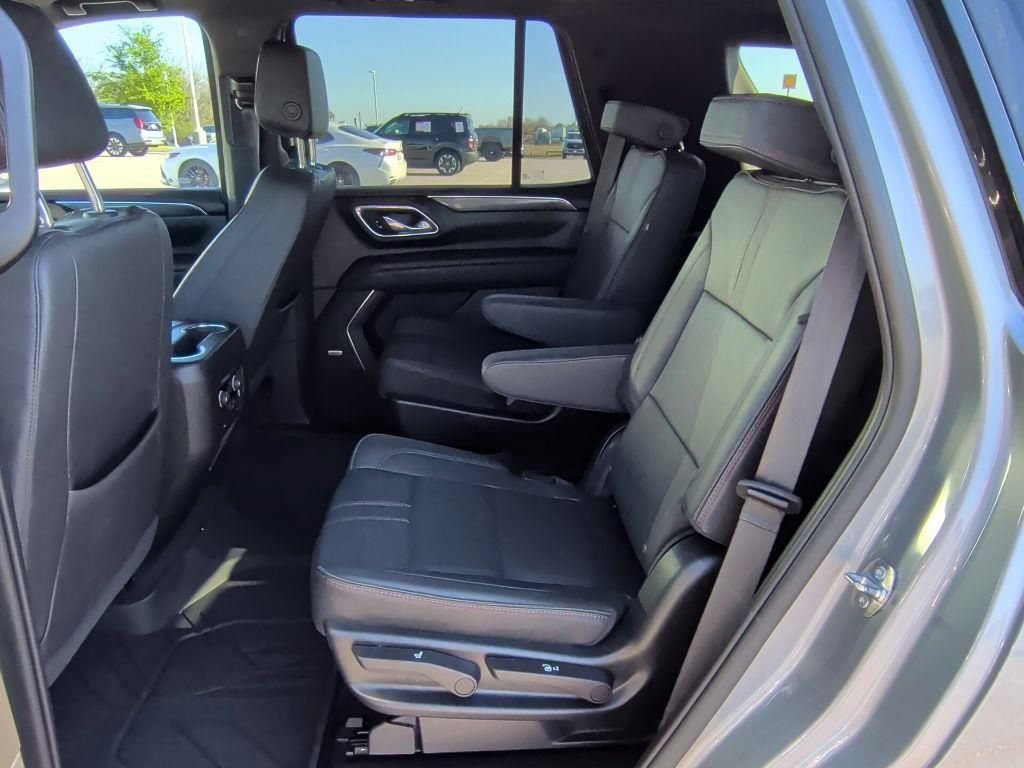 Used 2023 Chevrolet Tahoe RST w/ Luxury Package AWD/4WD image 41