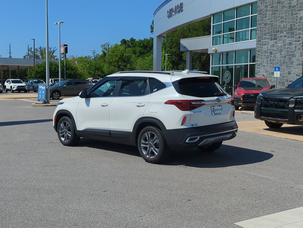 Used 2021 Kia Seltos S FWD image 5