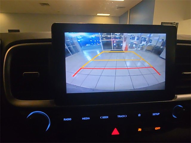 Used 2020 Hyundai Venue SE image 16