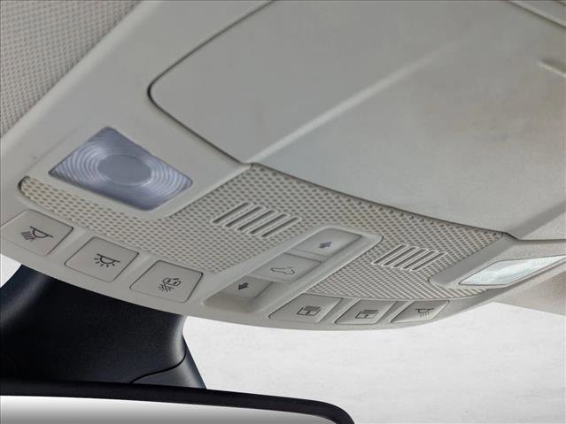 Used 2020 Ford Edge Titanium w/ Equipment Group 301A image 12