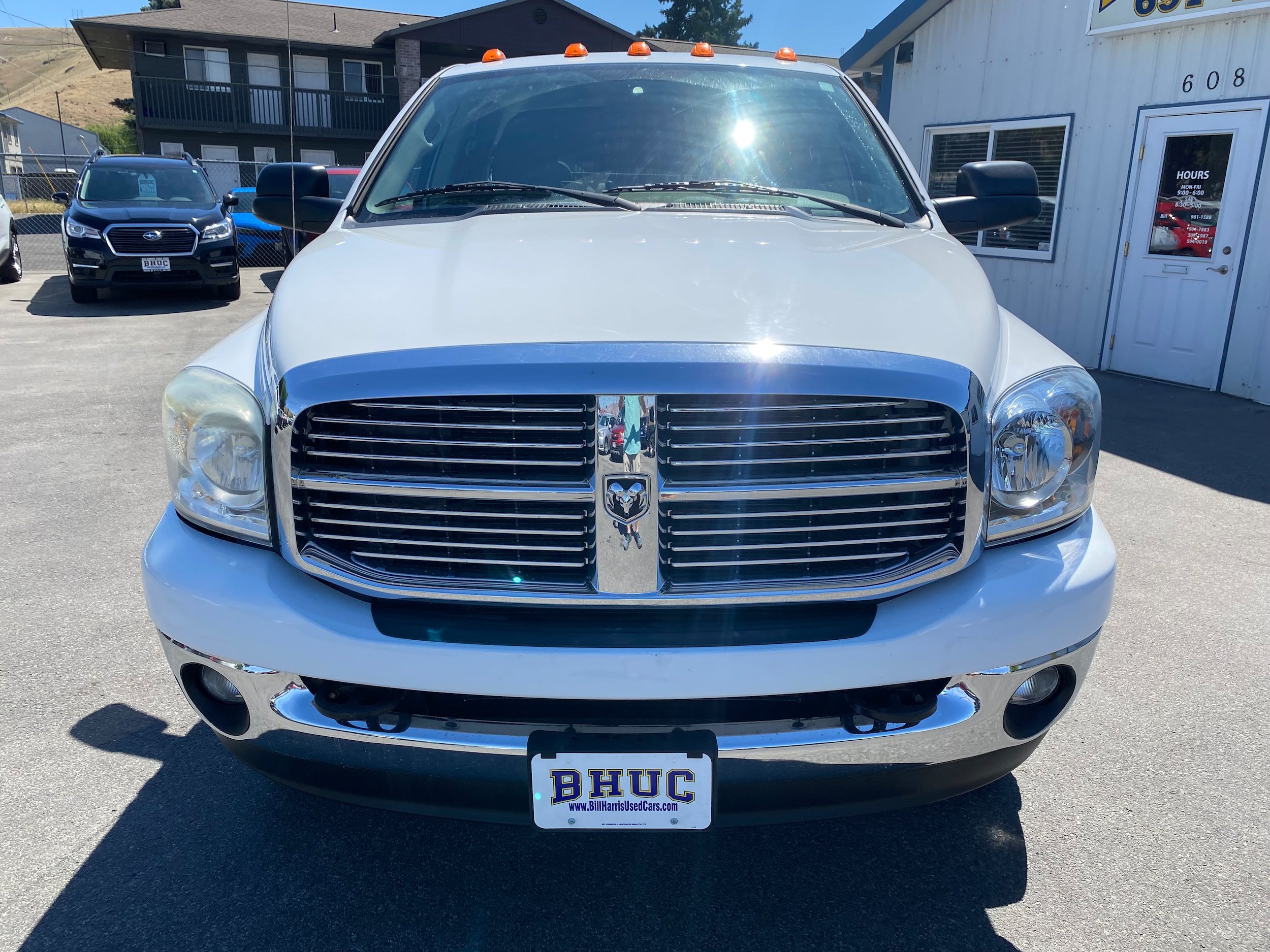 Used 2009 Dodge Ram 3500 Truck SLT w/ Trailer Tow Group AWD/4WD image 2