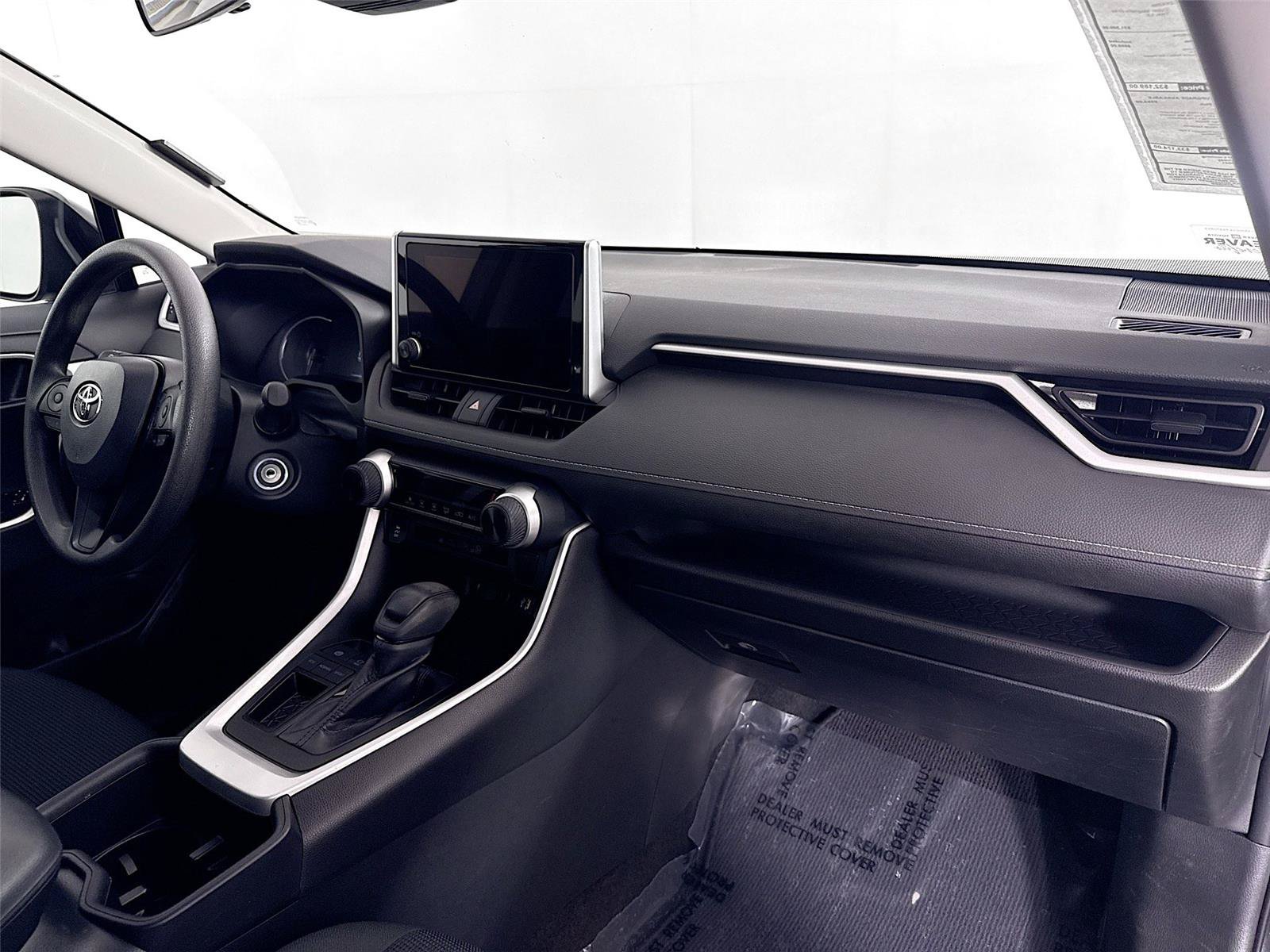Certified 2023 Toyota RAV4 LE FWD image 38