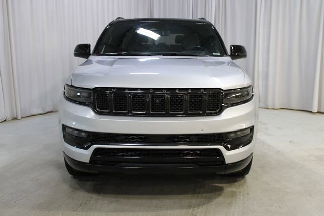 Used 2023 Jeep Grand Wagoneer Series II w/ Quick Order Packagew 28T image 2