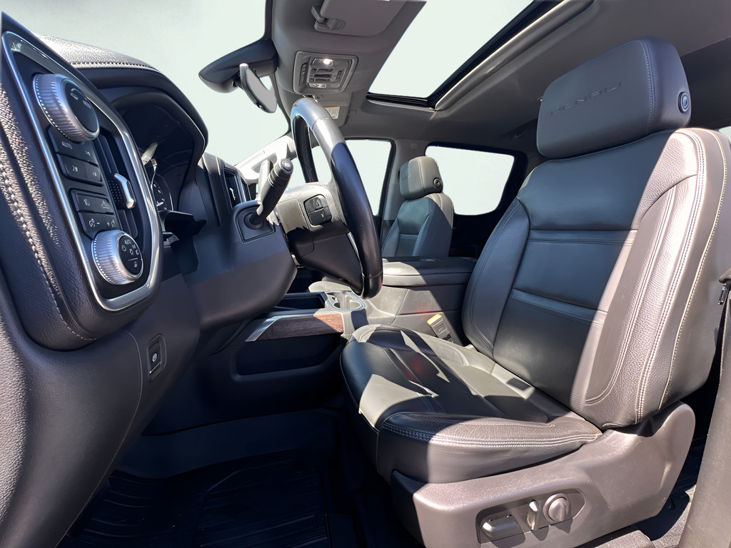 Used 2020 GMC Sierra 1500 Denali w/ Denali Ultimate Package AWD/4WD image 19