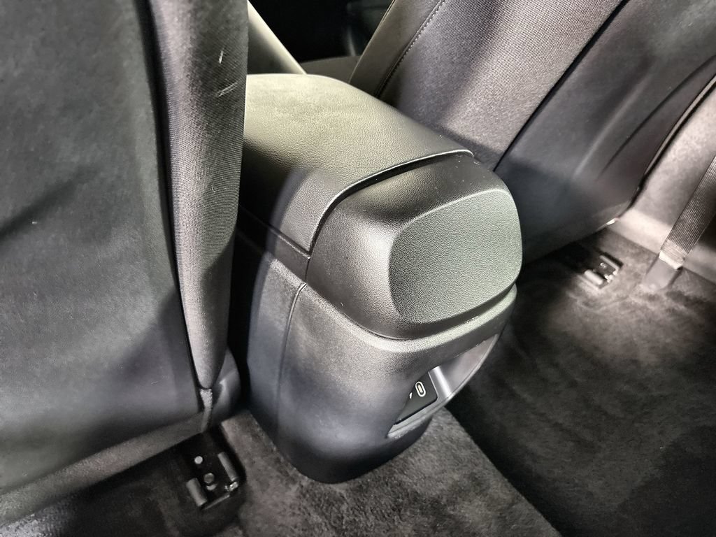 Certified 2025 Hyundai Elantra SEL FWD image 22