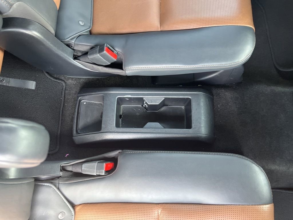 Used 2024 Lexus GX 550 w/ Accessory Package (Z1) image 11