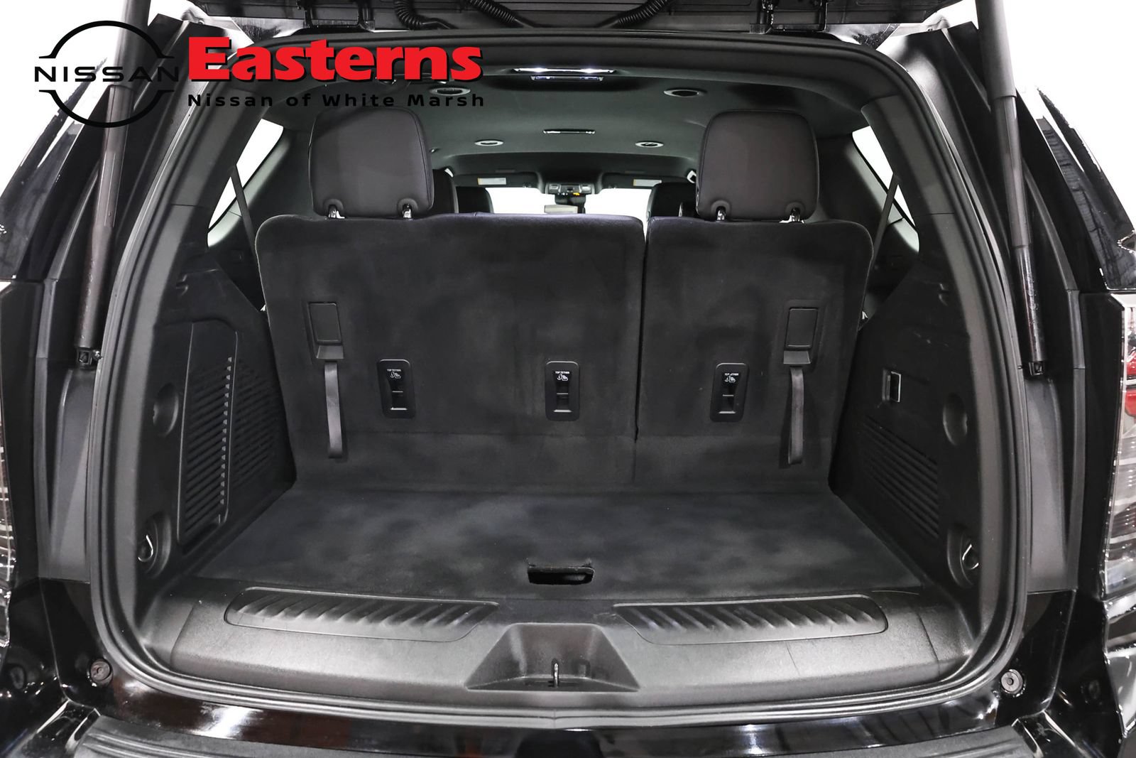 Used 2025 Chevrolet Tahoe LT AWD/4WD image 9