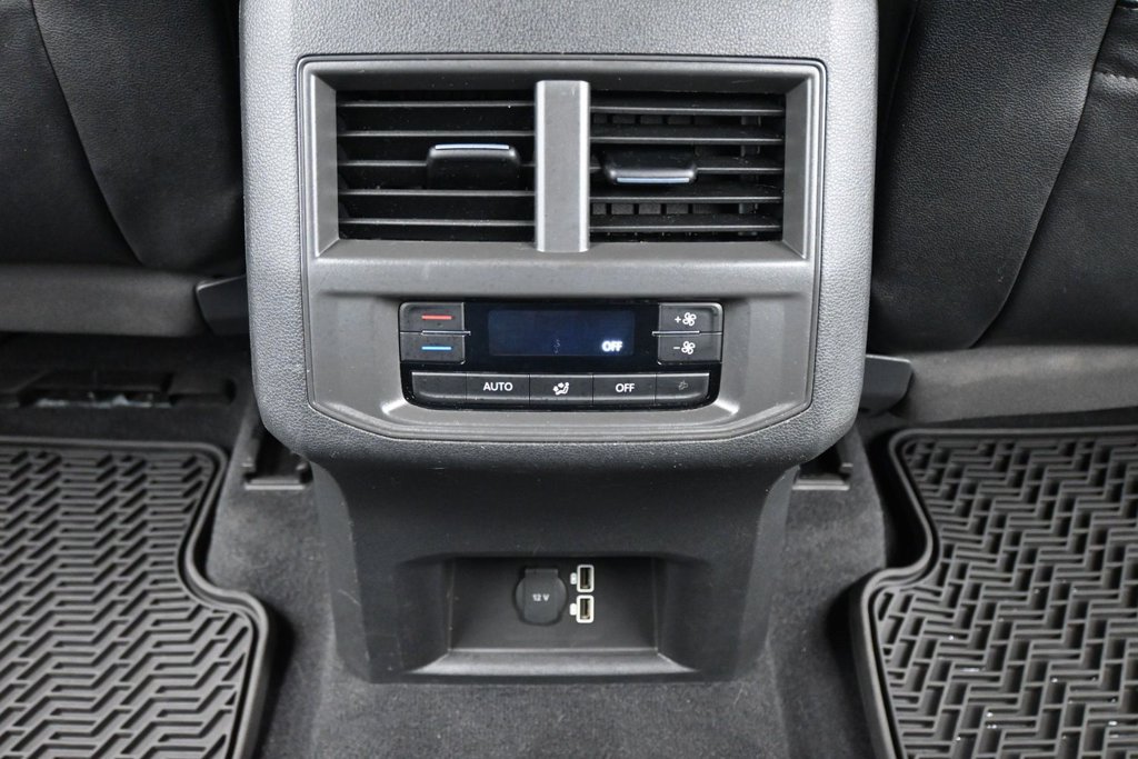 Used 2020 Volkswagen Atlas SE FWD image 22