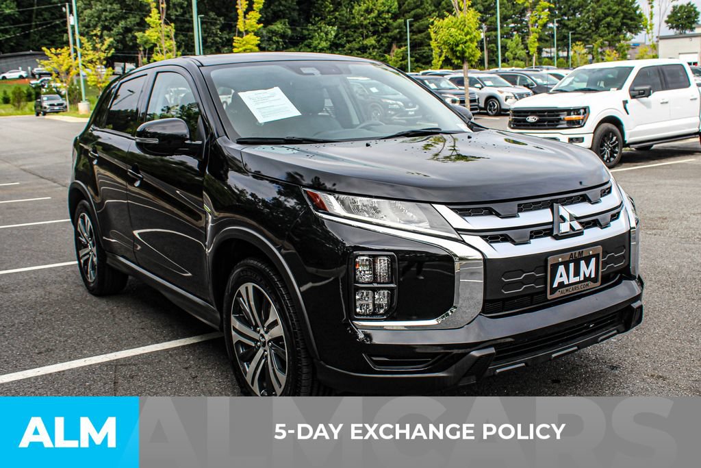 Used 2024 Mitsubishi Outlander Sport SE AWD/4WD image 3