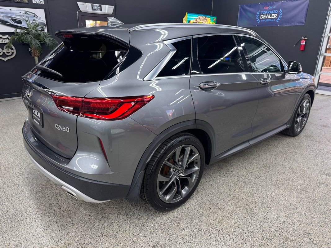 Used 2019 INFINITI QX50 Essential w/ Sensory Package AWD/4WD image 5
