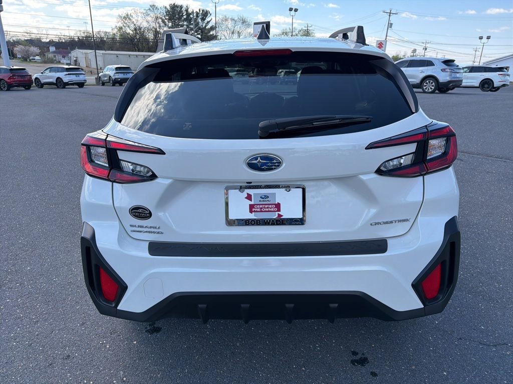 Certified 2025 Subaru Crosstrek 2.0i Premium image 4